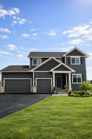 $579,900 | 1539 Creekwood Drive, New Richmond, WI 54017