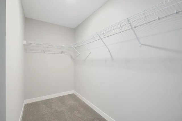 $579,900 | 1539 Creekwood Drive, New Richmond, WI 54017