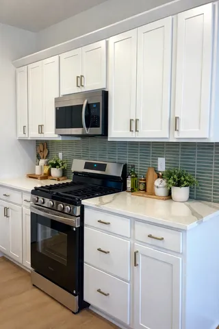 $579,900 | 1539 Creekwood Drive, New Richmond, WI 54017