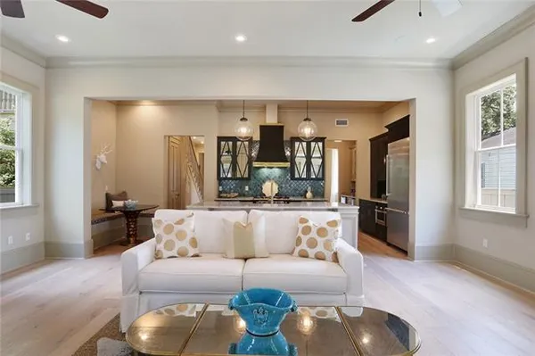 $10,000 | 536 Nashville Avenue, New Orleans, LA 70115