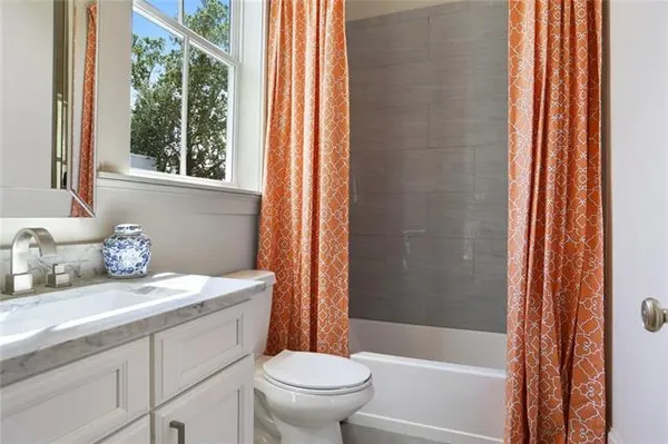 $10,000 | 536 Nashville Avenue, New Orleans, LA 70115