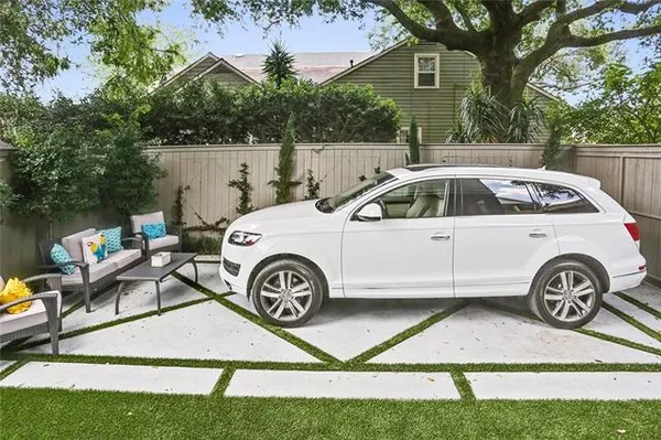 $10,000 | 536 Nashville Avenue, New Orleans, LA 70115