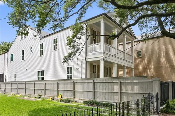 $10,000 | 536 Nashville Avenue, New Orleans, LA 70115