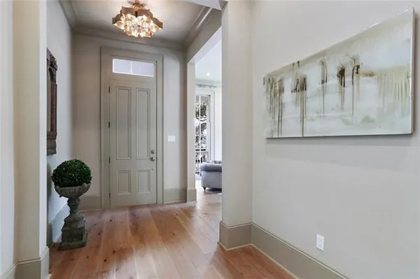 $10,000 | 536 Nashville Avenue, New Orleans, LA 70115