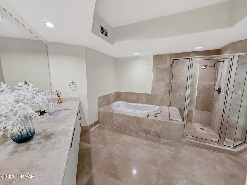 241 Riverside Drive, Unit 510 Daytona Beach, FL 32117 - Photo 20 of 77