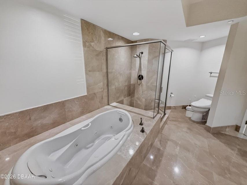 241 Riverside Drive, Unit 510 Daytona Beach, FL 32117 - Photo 21 of 77