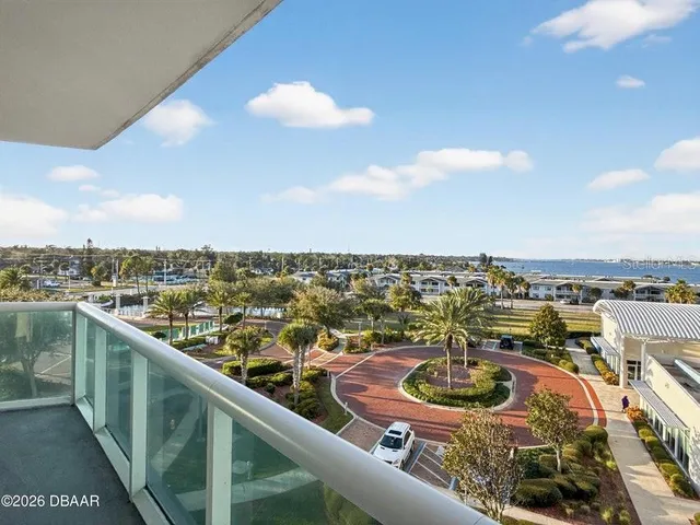 $399,900 | 241 Riverside Drive, Unit 510, Daytona Beach, FL 32117
