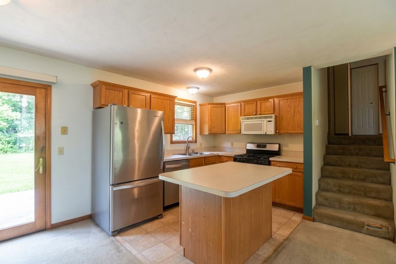 6594 Summit City Road Kingsley, MI 49649 - Photo 3 of 19 Gallery Image 3
