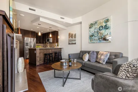 $620,000 | 10610 Northeast 9th Place, Unit 1603, Bellevue, WA 98004