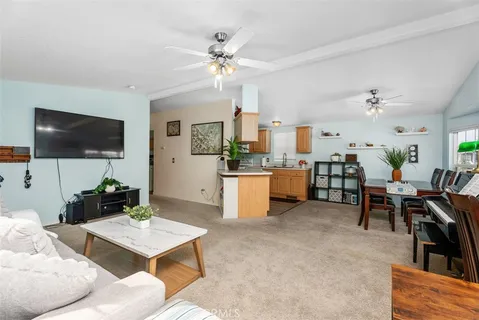 $335,000 | 5815 East La Palma Avenue, Unit 302, Anaheim, CA 92807