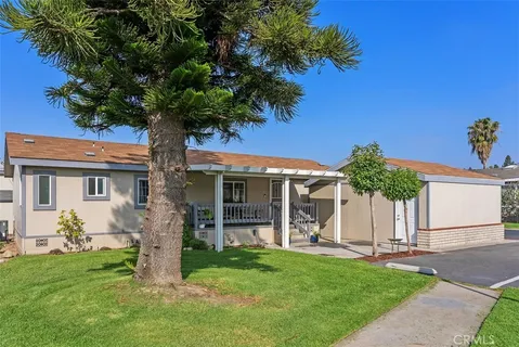 $335,000 | 5815 East La Palma Avenue, Unit 302, Anaheim, CA 92807