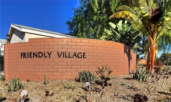 $335,000 | 5815 East La Palma Avenue, Unit 302, Anaheim, CA 92807