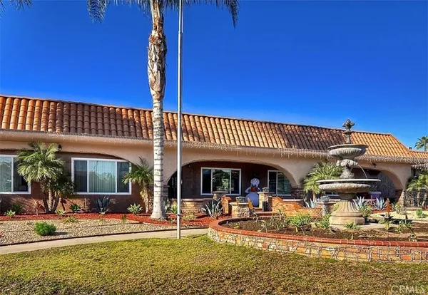 $335,000 | 5815 East La Palma Avenue, Unit 302, Anaheim, CA 92807