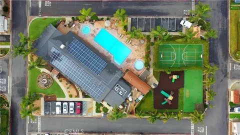 $335,000 | 5815 East La Palma Avenue, Unit 302, Anaheim, CA 92807