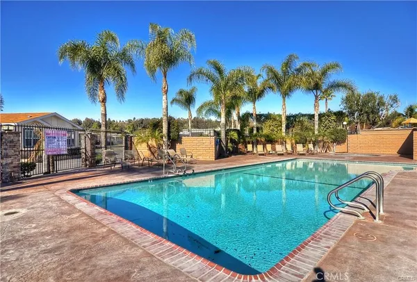 $335,000 | 5815 East La Palma Avenue, Unit 302, Anaheim, CA 92807