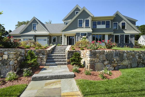 14 Hastings Road Lexington, MA 02421 - Photo 1 of 26 a front view of a house with garden