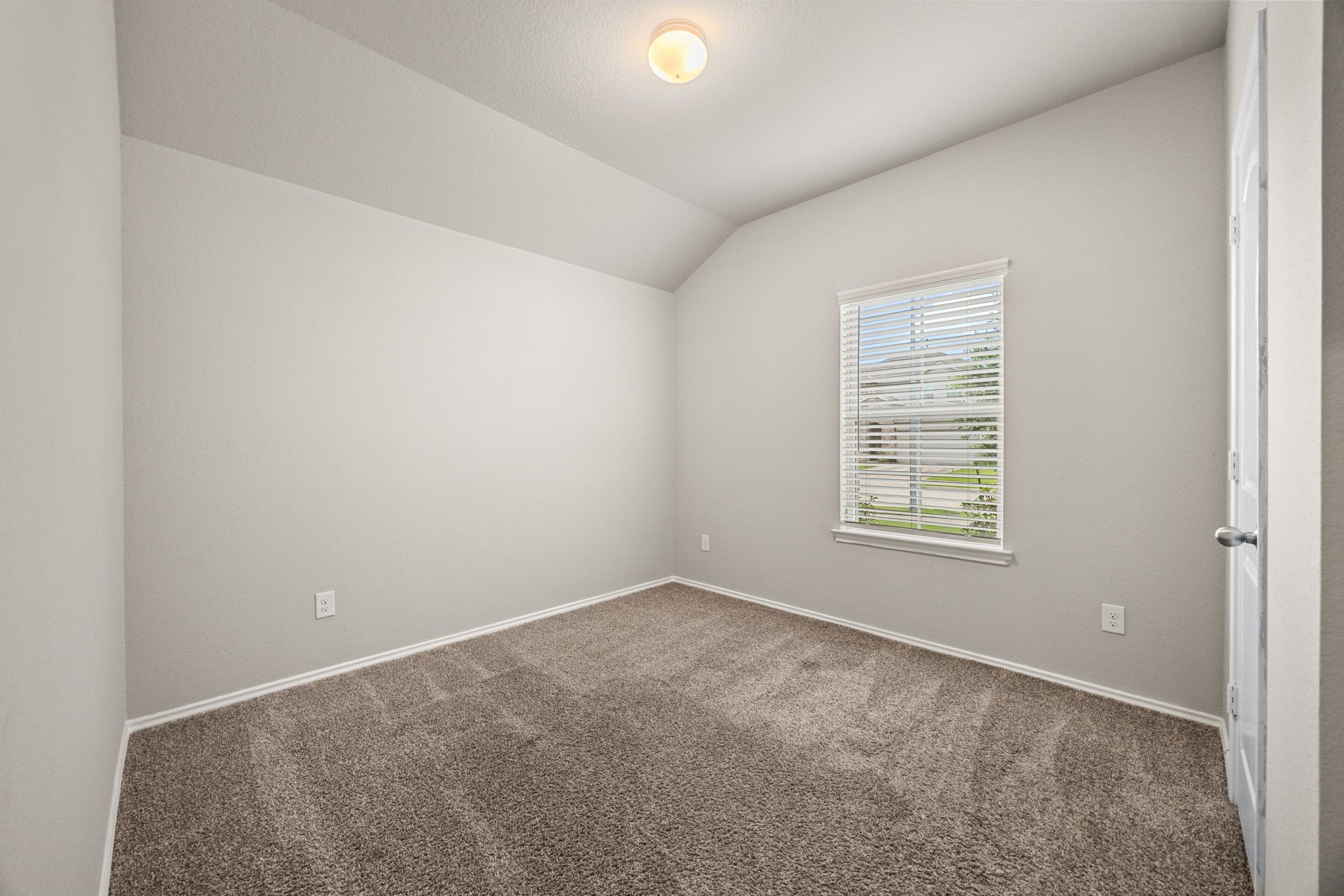 8002 Tamarind Lane Baytown, TX 77521 - Photo 23 of 35