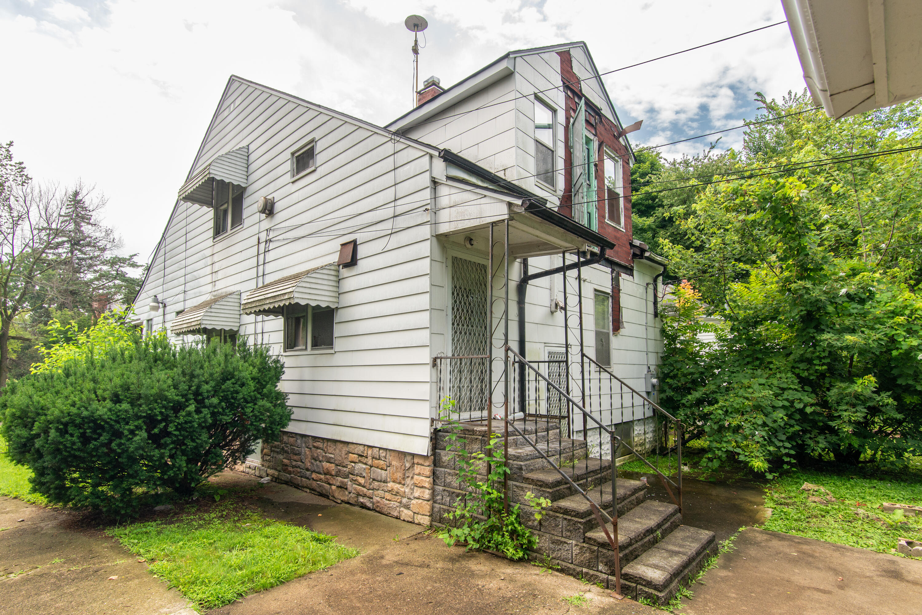 14741 Coram Street Detroit, MI 48205 - Photo 25 of 30 DSC_0887