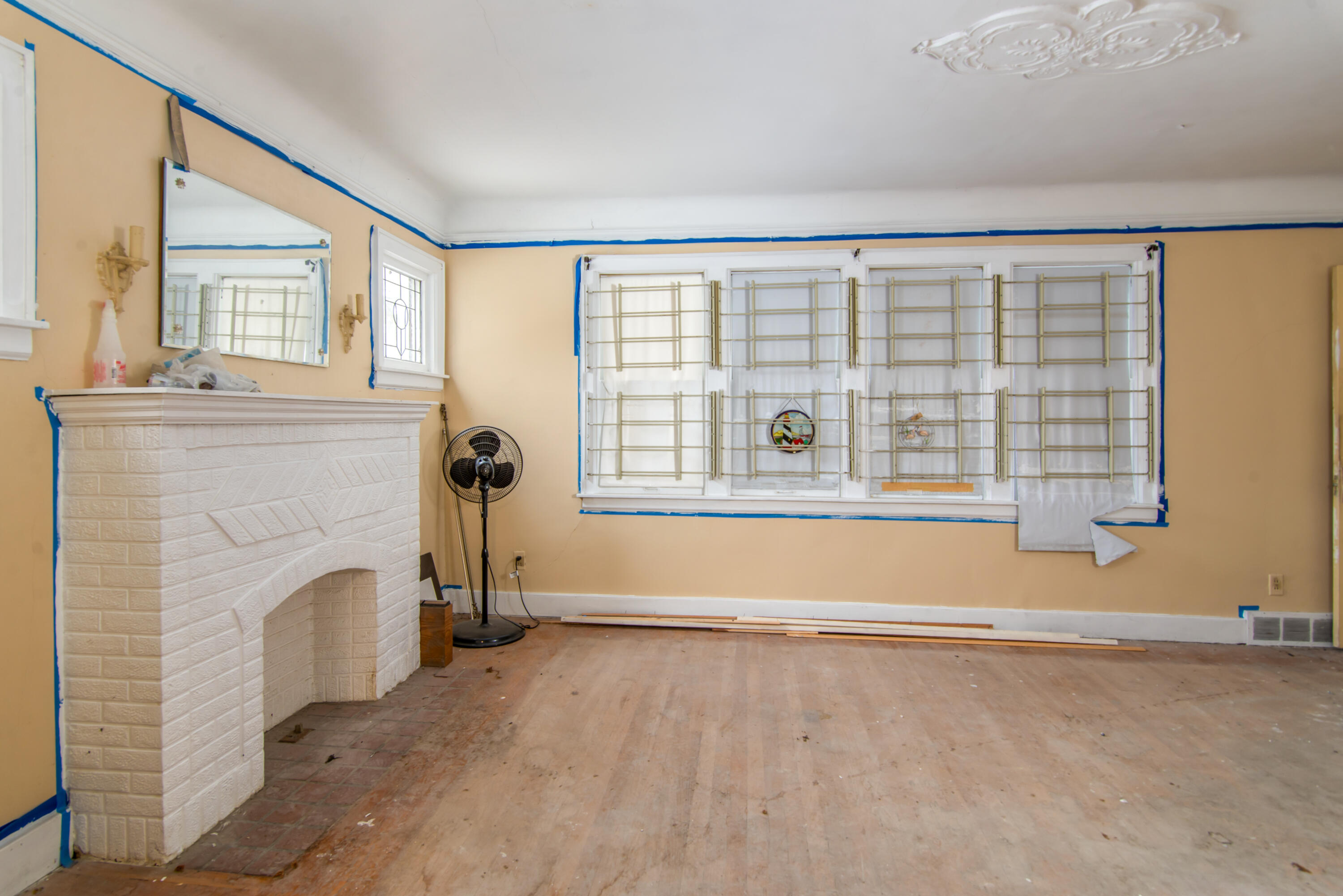 14741 Coram Street Detroit, MI 48205 - Photo 5 of 30 5