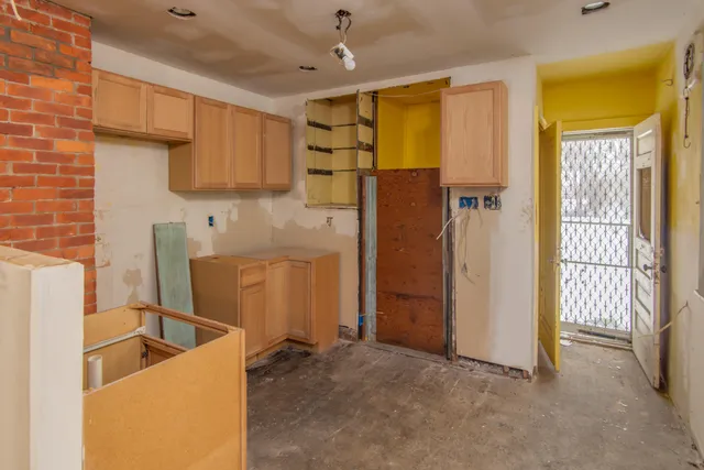 $52,000 | 14741 Coram Street, Detroit, MI 48205