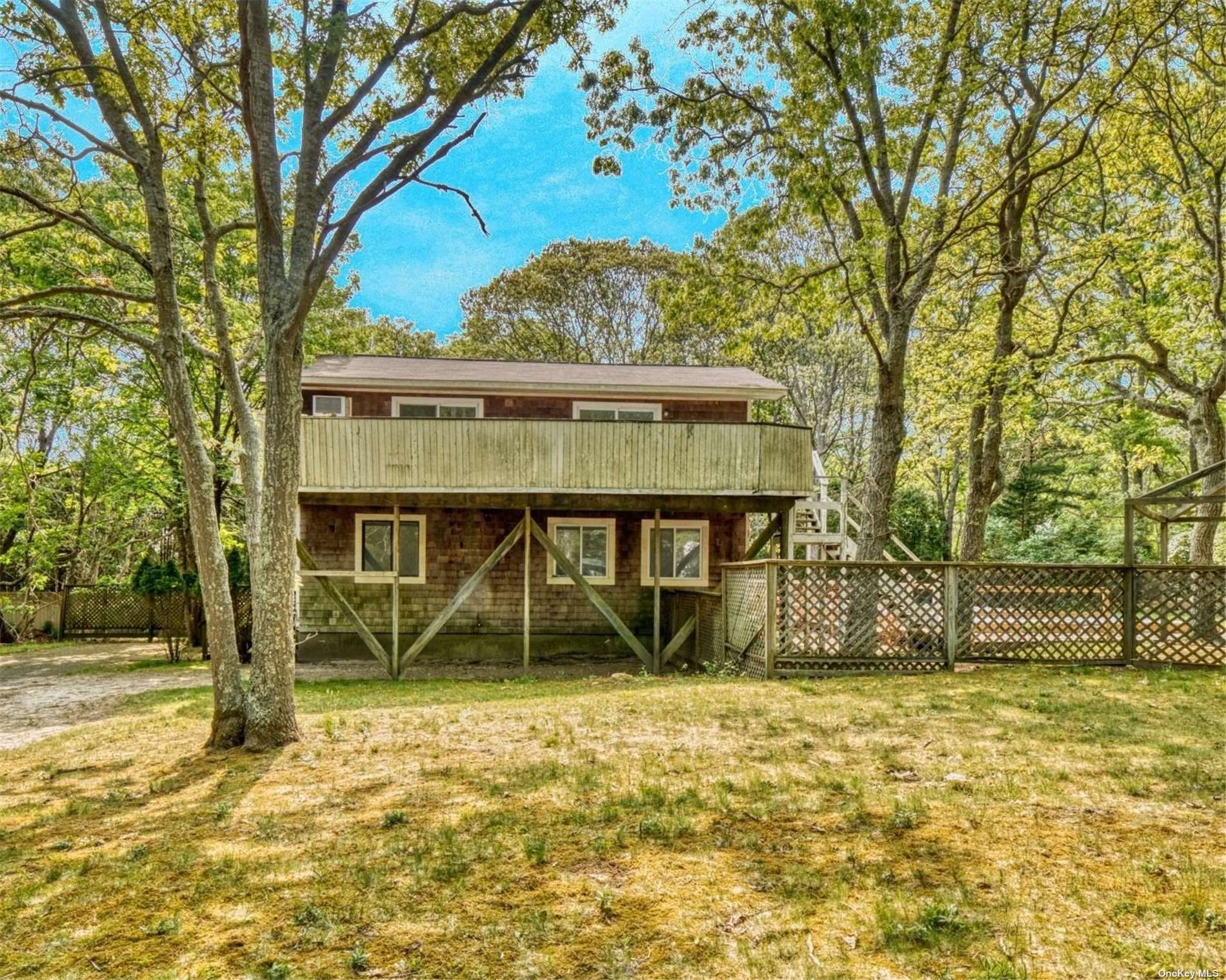 10 Maple Street, East Hampton, NY 11937 Compass