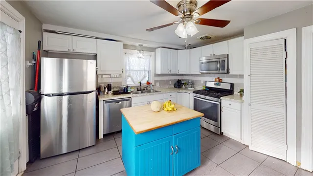 $449,900 | 35 Welfare Avenue, Warwick, RI 02888