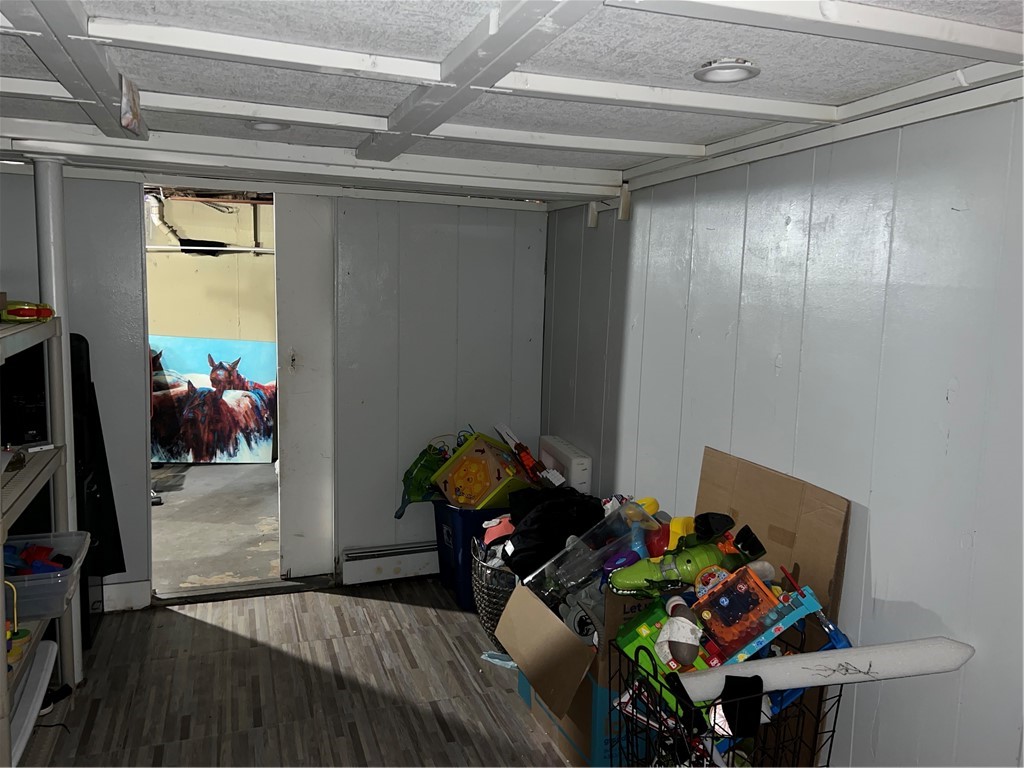 35 Welfare Avenue Warwick, RI 02888 - Photo 34 of 42