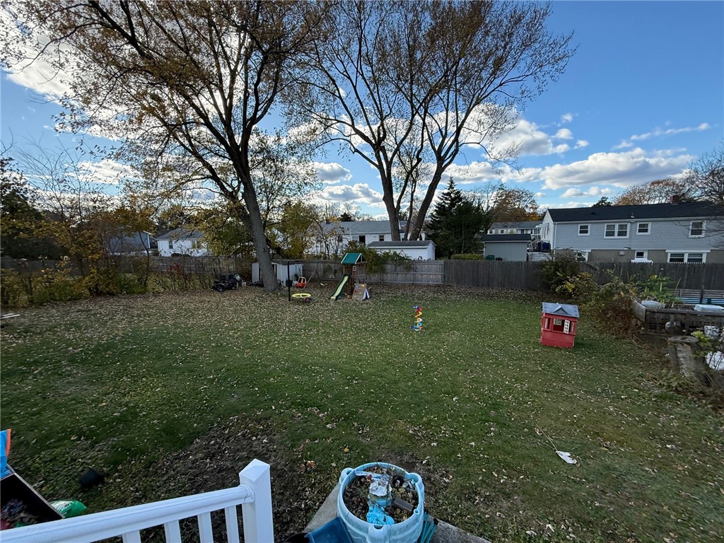 35 Welfare Avenue Warwick, RI 02888 - Photo 40 of 42