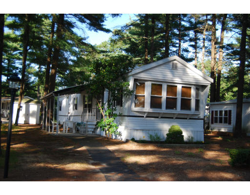 103 Castle Drive Wareham, MA 02576 - Photo 1 of 1 a front view of a house with a yard