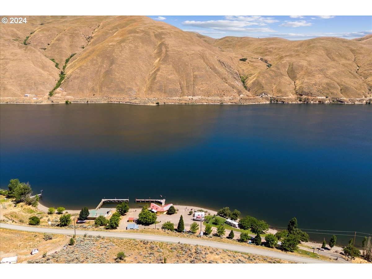 36657 Snake River Road Huntington, OR 97907 - Photo 11 of 42 Gallery Image 11