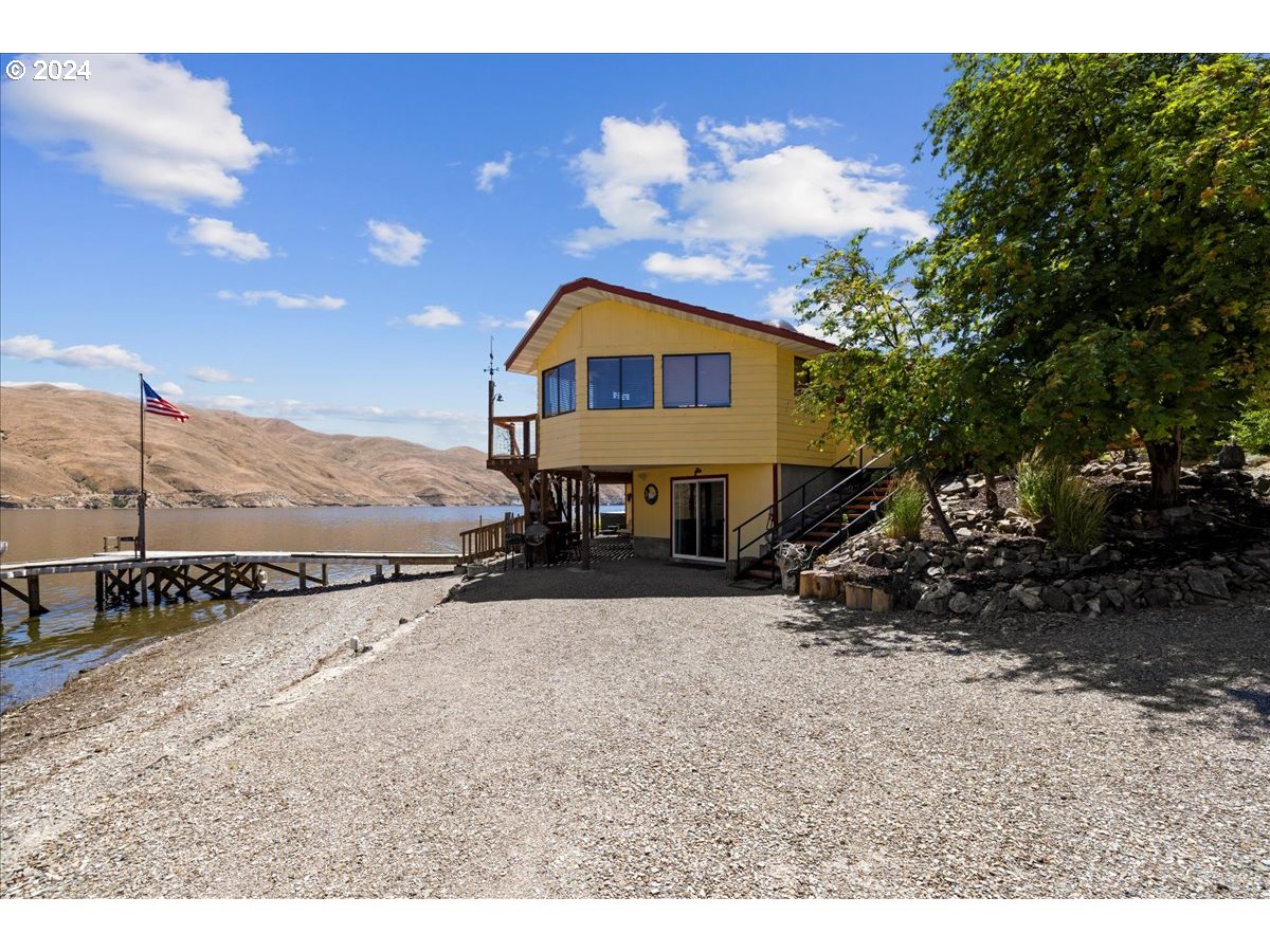 36657 Snake River Road Huntington, OR 97907 - Photo 15 of 42 Gallery Image 15