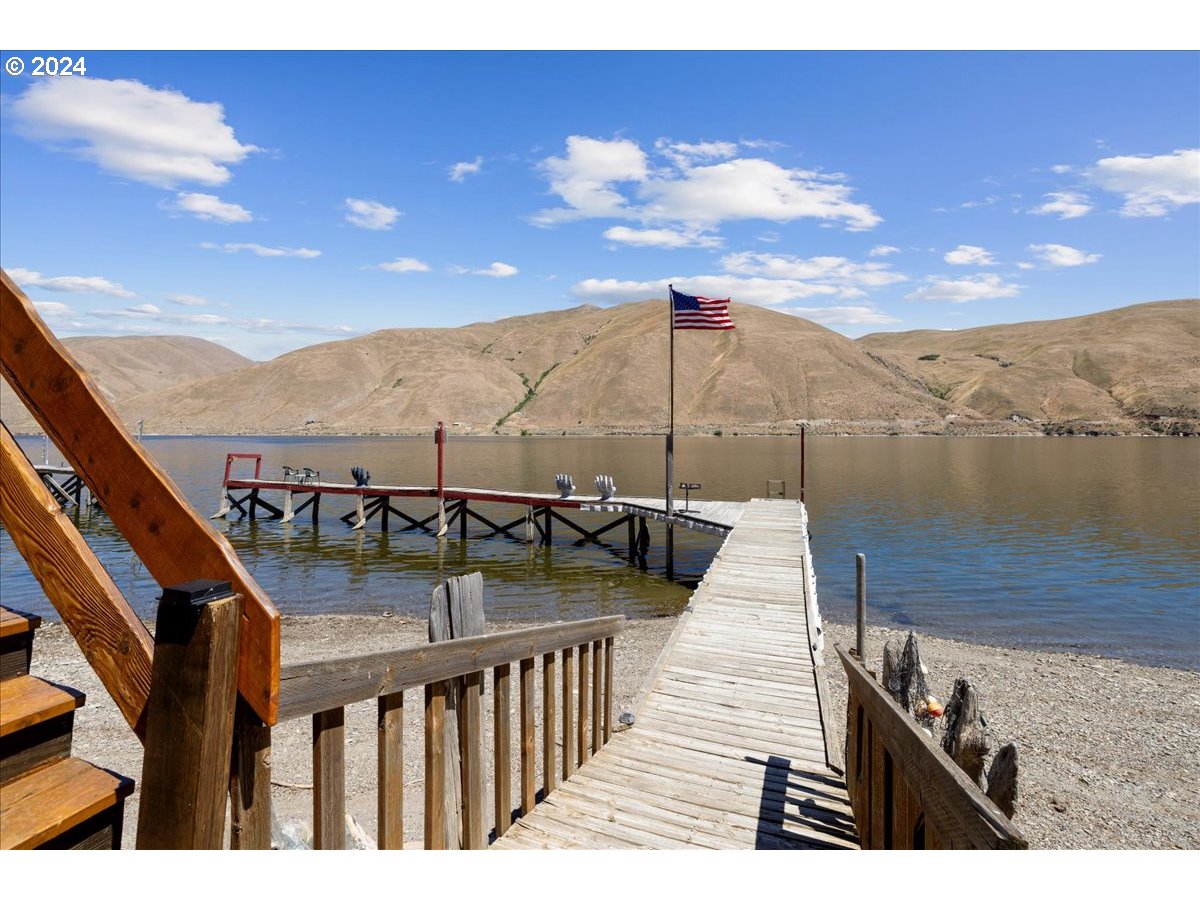 36657 Snake River Road Huntington, OR 97907 - Photo 17 of 42 Gallery Image 17