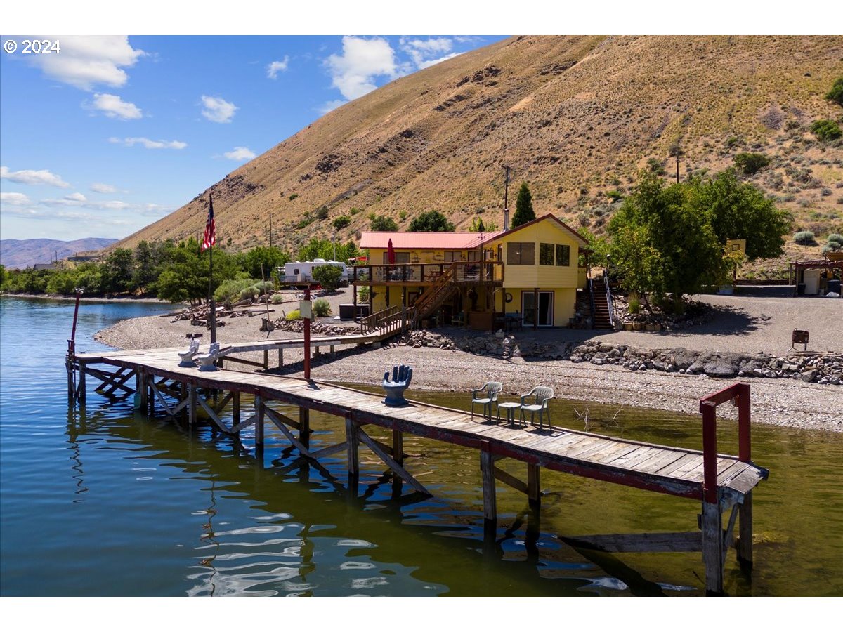36657 Snake River Road Huntington, OR 97907 - Photo 6 of 42 Gallery Image 6