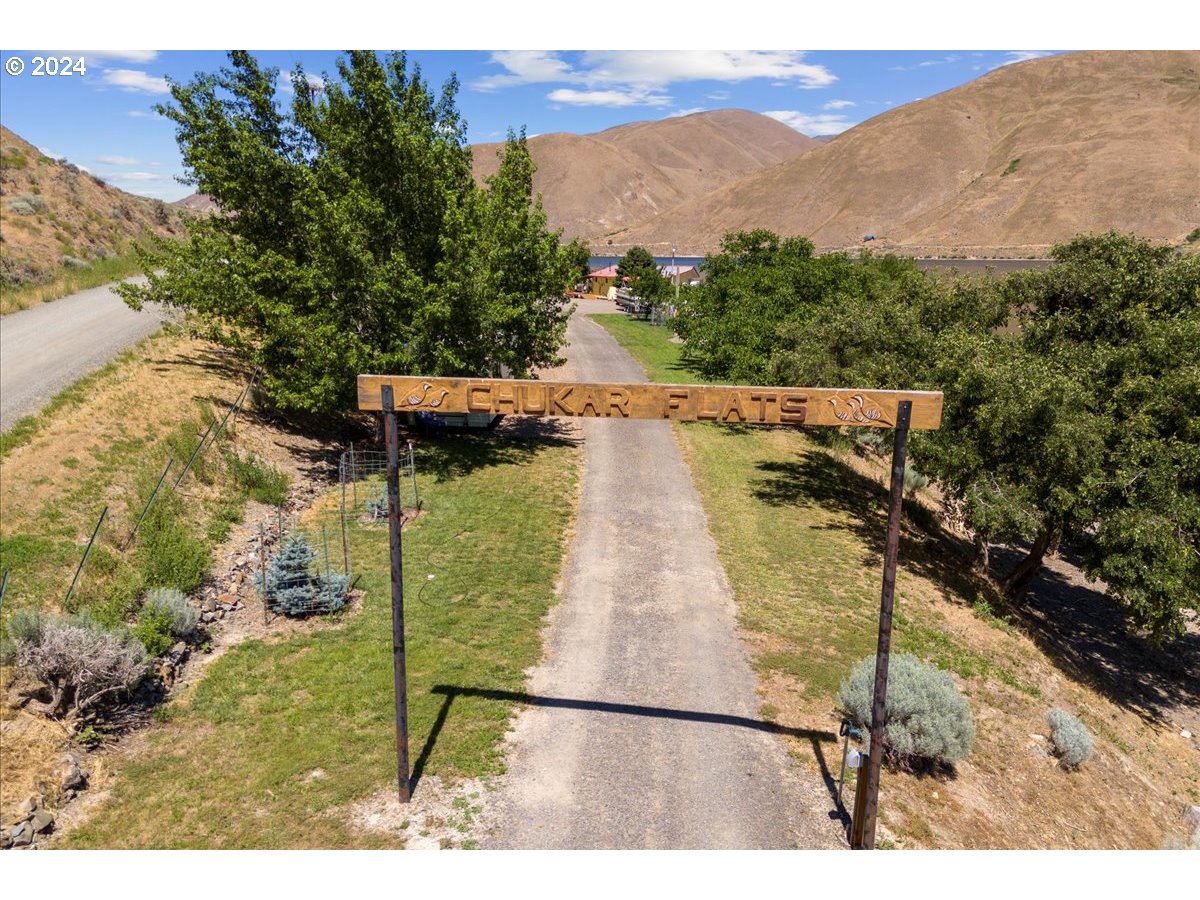 36657 Snake River Road Huntington, OR 97907 - Photo 8 of 42 Gallery Image 8