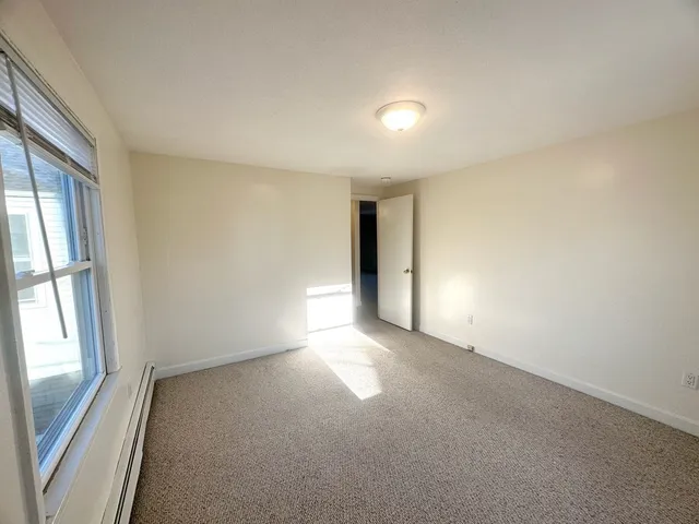 $2,200 | 381 South Main Street, Unit 2, Haverhill, MA 01835