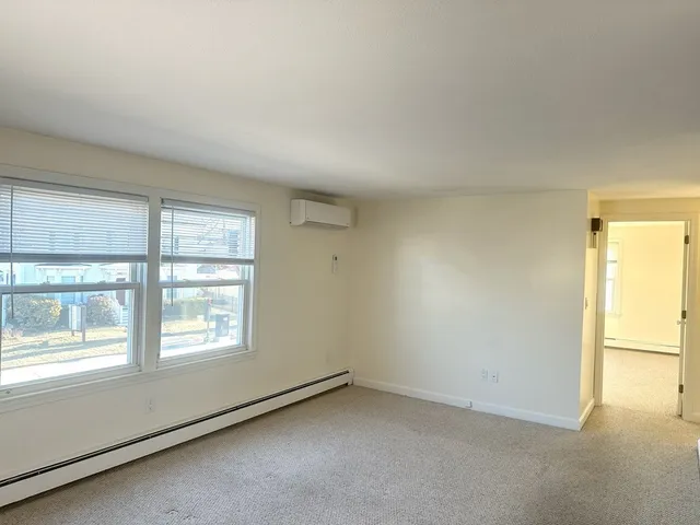 $2,200 | 381 South Main Street, Unit 2, Haverhill, MA 01835