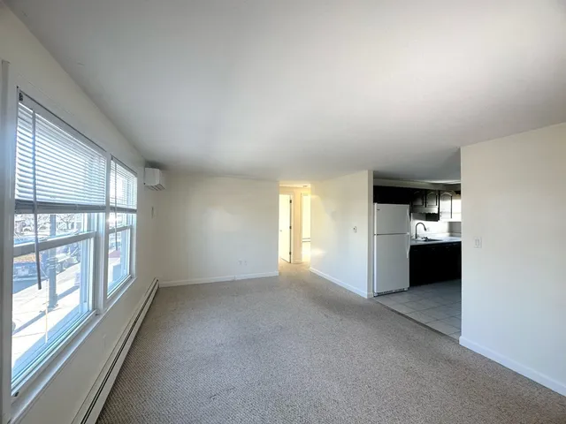 $2,200 | 381 South Main Street, Unit 2, Haverhill, MA 01835