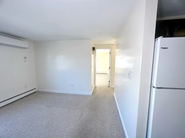 $2,200 | 381 South Main Street, Unit 2, Haverhill, MA 01835