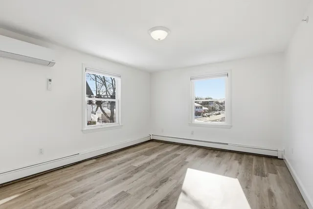 $2,200 | 381 South Main Street, Unit 2, Haverhill, MA 01835