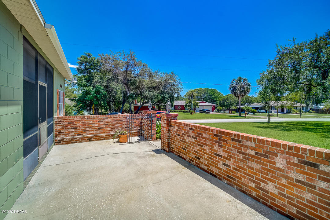 240 Plumosa Road DeBary, FL 32713 - Photo 3 of 38 Plumosa Rd - MLS _ 6