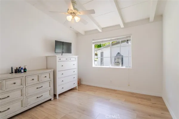 a view of a livingroom with furniture