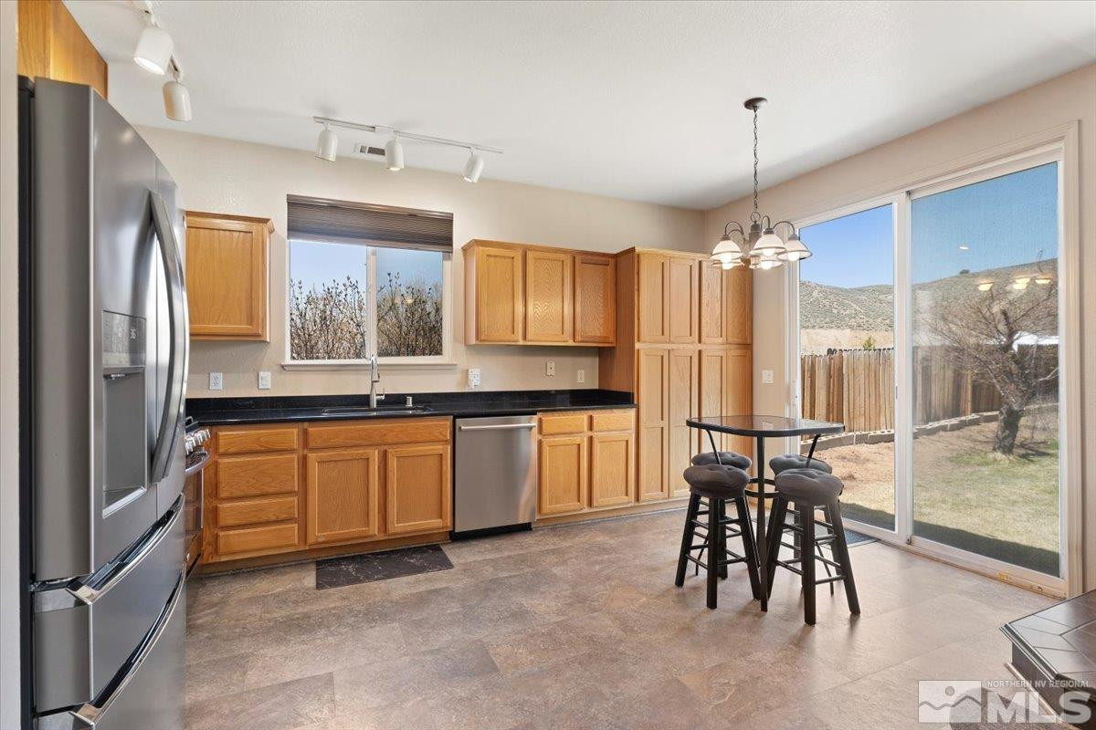 21055 Rainier Drive Reno, NV 89508 - Photo 10 of 36 Photo 10