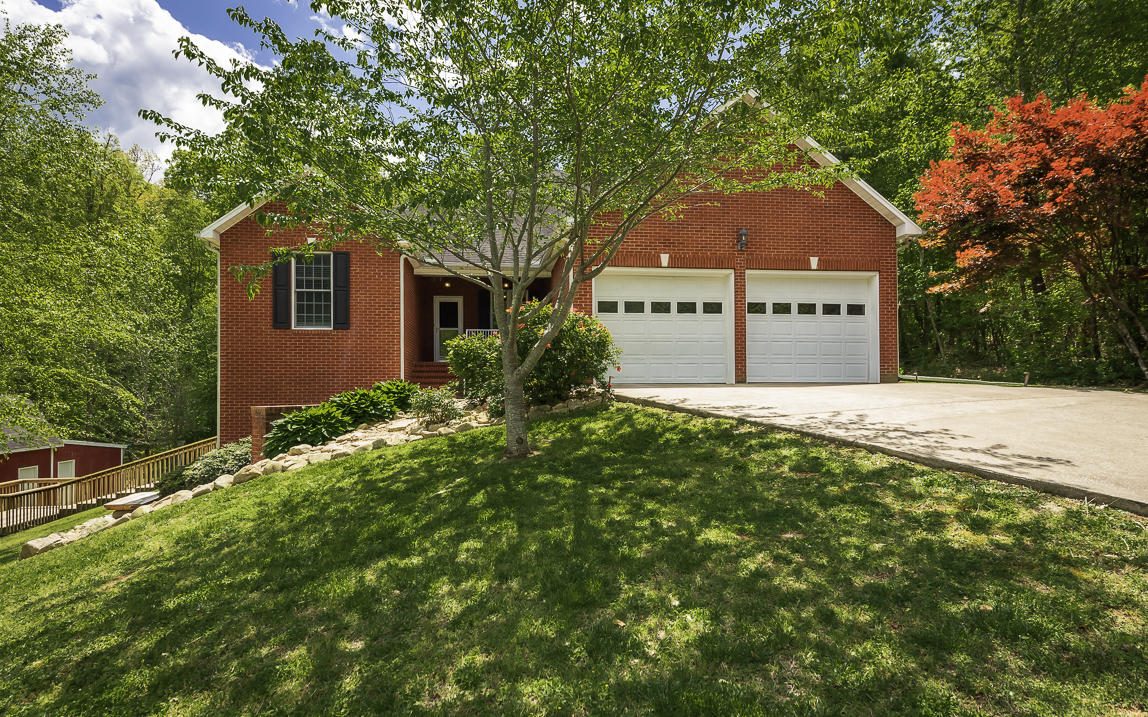422 Jackson Road Hixson, TN 37343 - Photo 1 of 59 DSC_3553