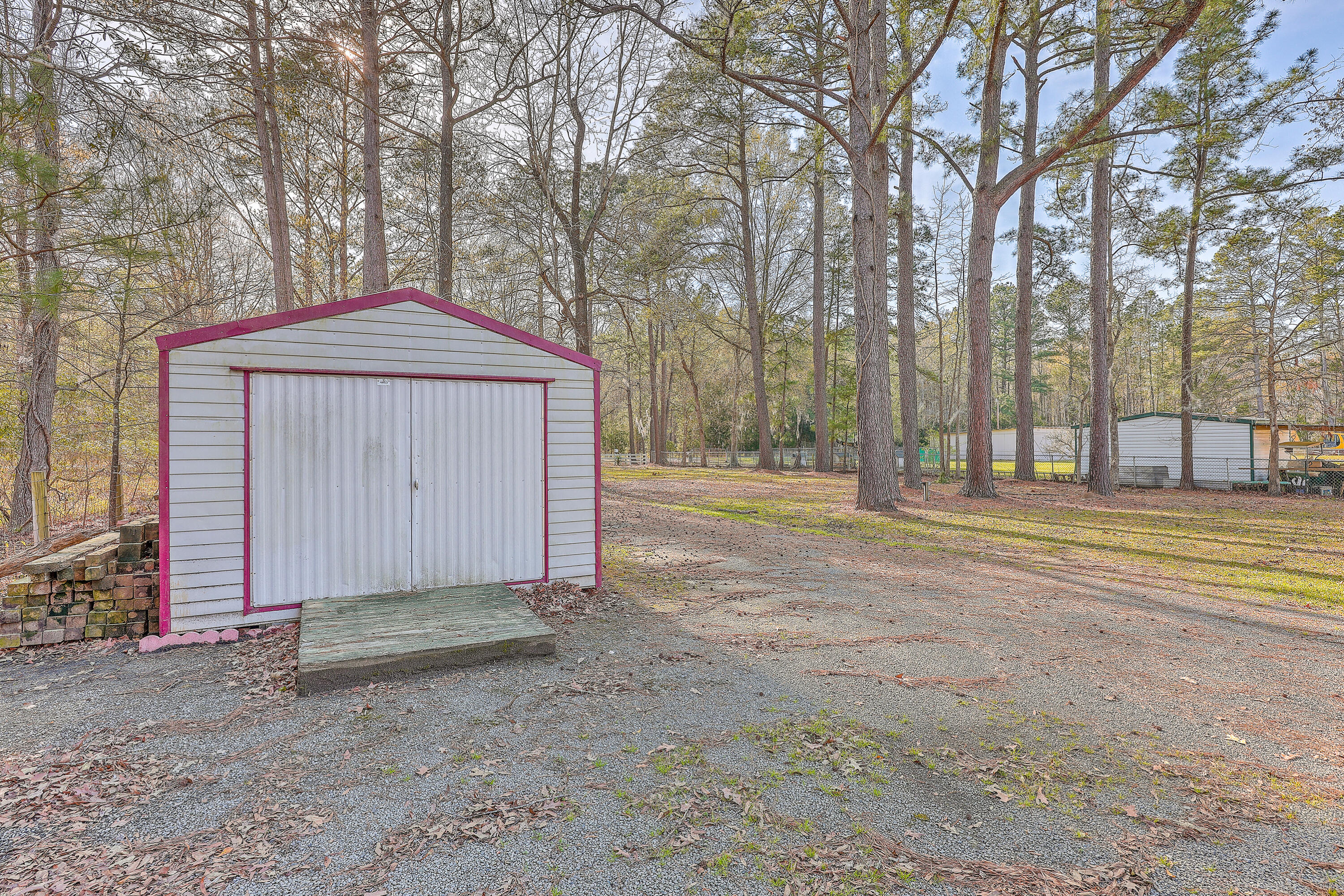 757 Back Field Road Walterboro, SC 29488 - Photo 58 of 97 ZYN_7917_18_19_20_21_22_23