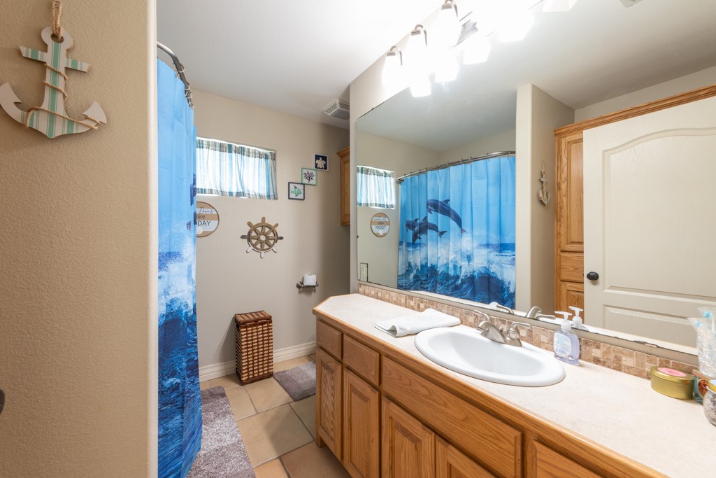 137 Windy Ridge Loop Mathis, TX 78368 - Photo 19 of 38