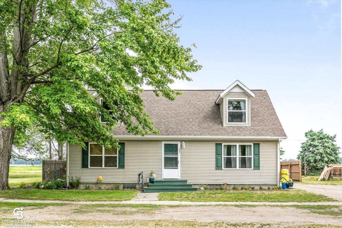 4857 Main Road Applegate, MI 48401 - Photo 2 of 33