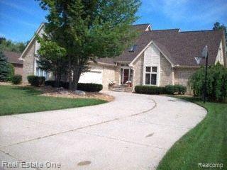 3460 Salem Drive Rochester, MI 48306 - Photo 1 of 1 Front View