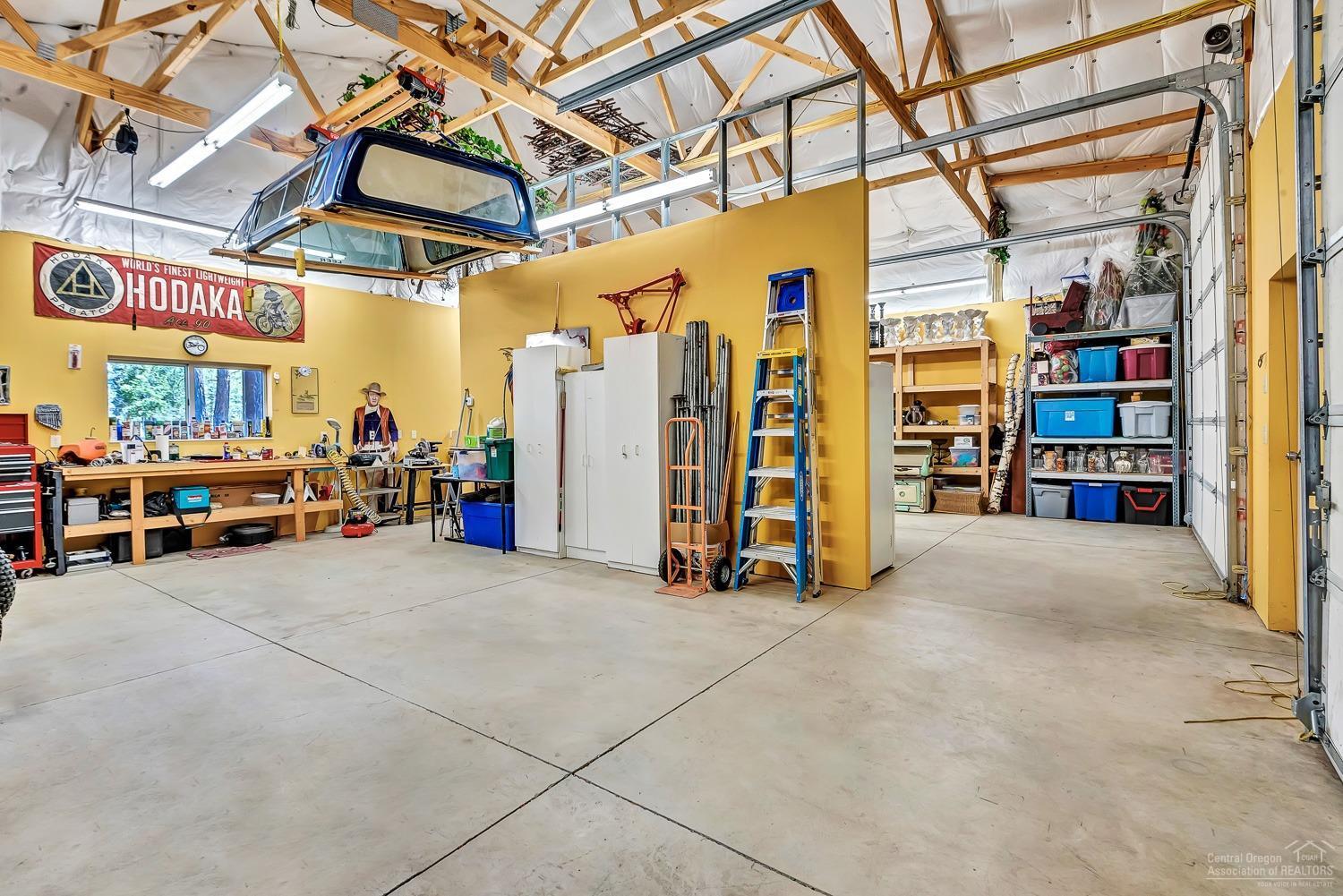 60264 Navajo Road Bend, OR 97702 - Photo 19 of 25 Additional Photo