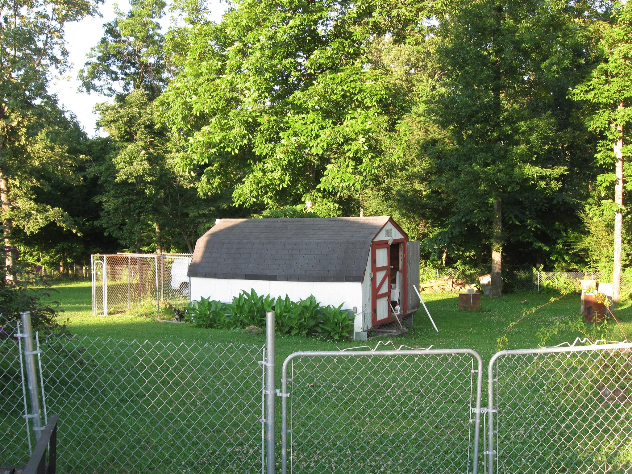 213 Black Road Dickson, TN 37055 - Photo 18 of 27 a garden view with a seating space