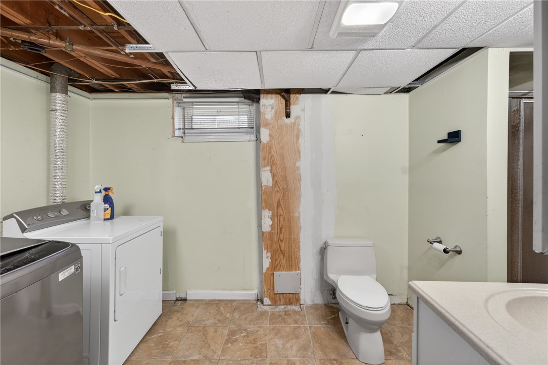 88 Bly Street Warwick, RI 02888 - Photo 29 of 33